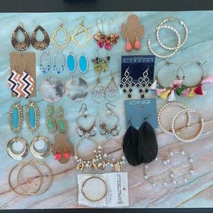 Costume jewelry statement earring hoop mixed lot vintage styles
